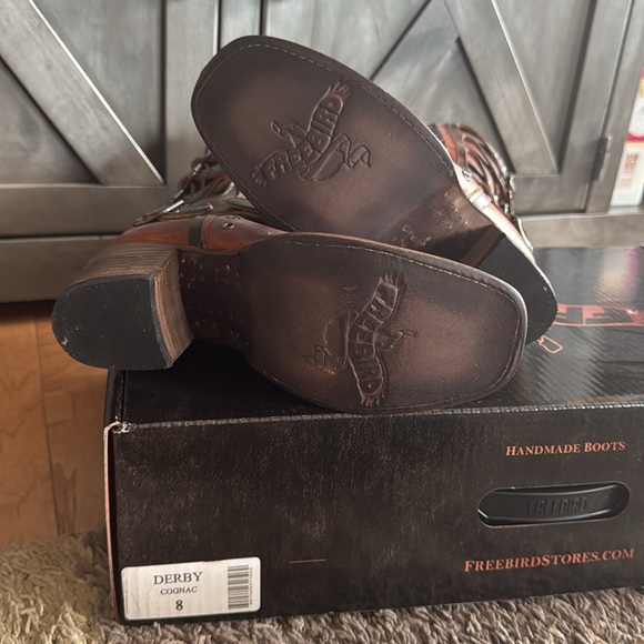 Derby - Cognac - Picture 8 of 10